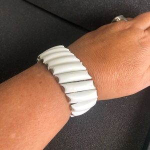 BERGERE Vintage White bracelet
